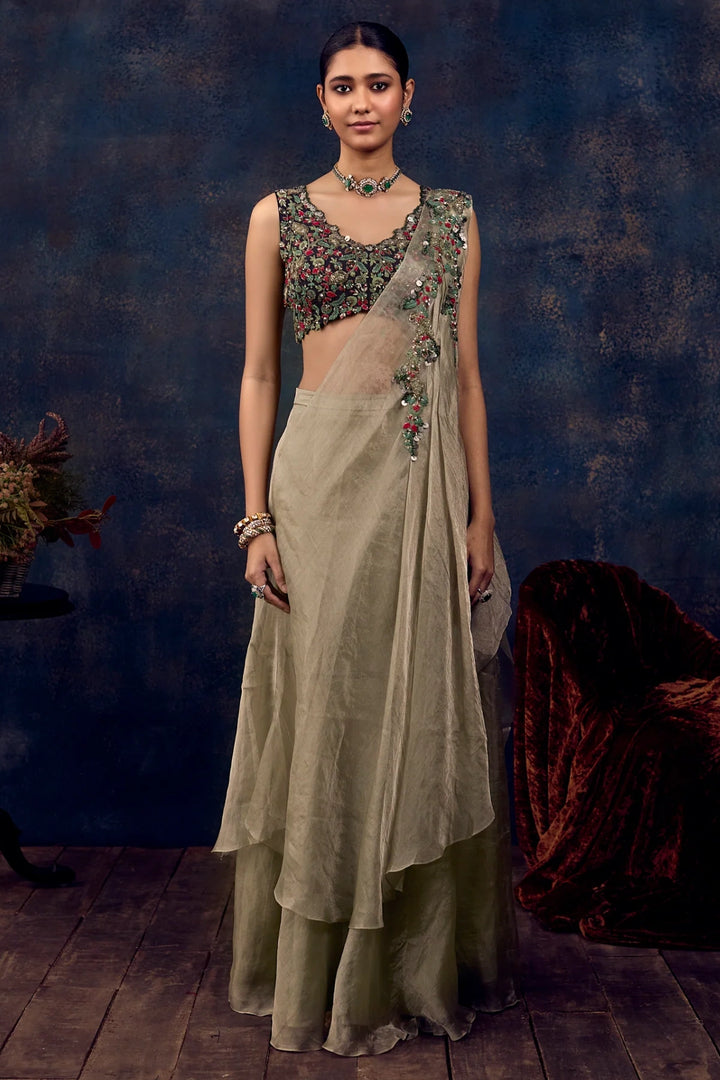 AM Dori Thread Tissue Drape Set