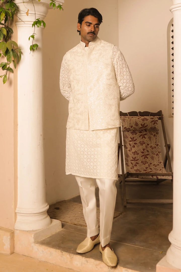 Ivory Pure & Premium Chikankari Sadari, Kurta Set