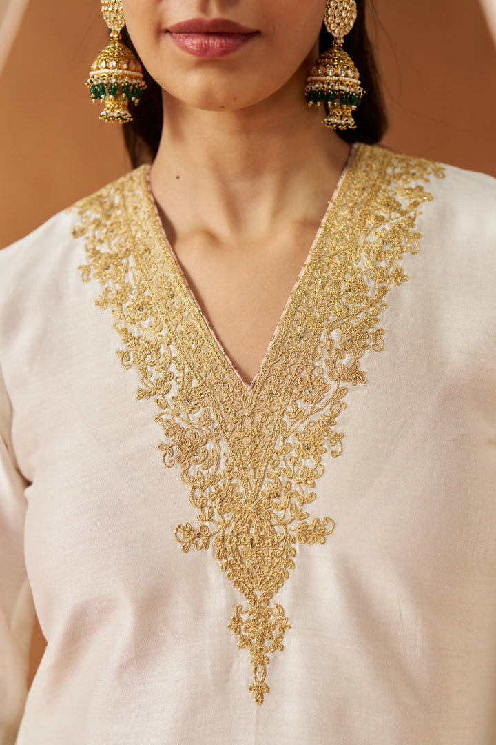 Liana Daisy Chauga with Salwar and Dupatta