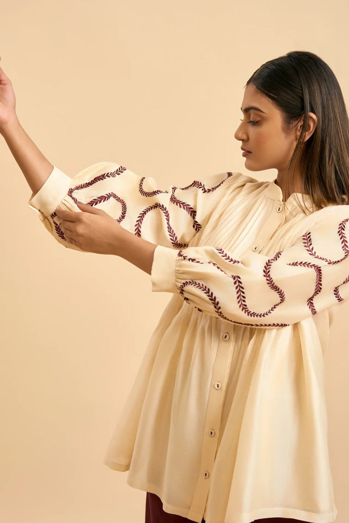 Royal Embrace Pant