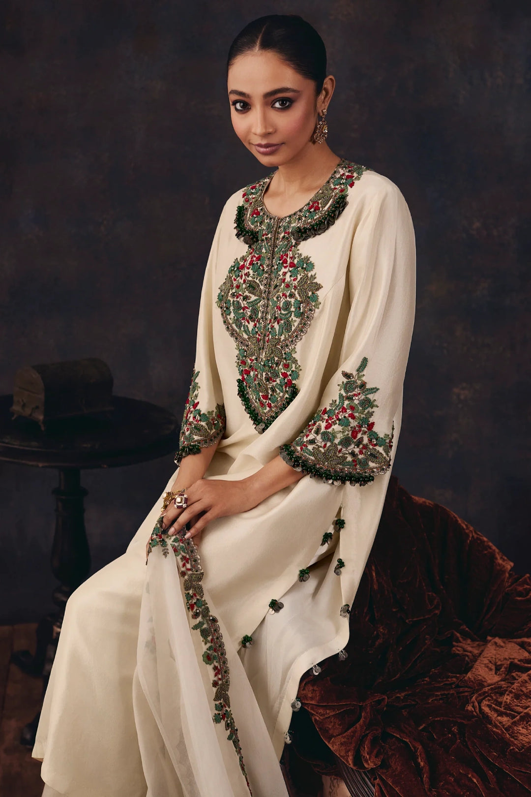 AV Matka Long Suit