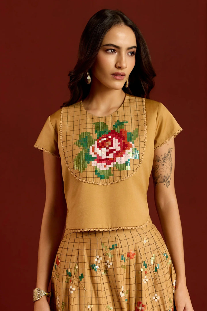Gold Jal Skirt + U-shape Blouse