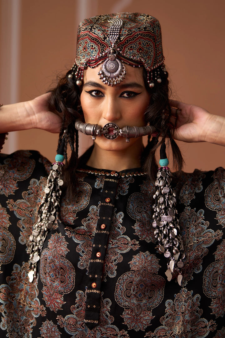 Sitara Kurta