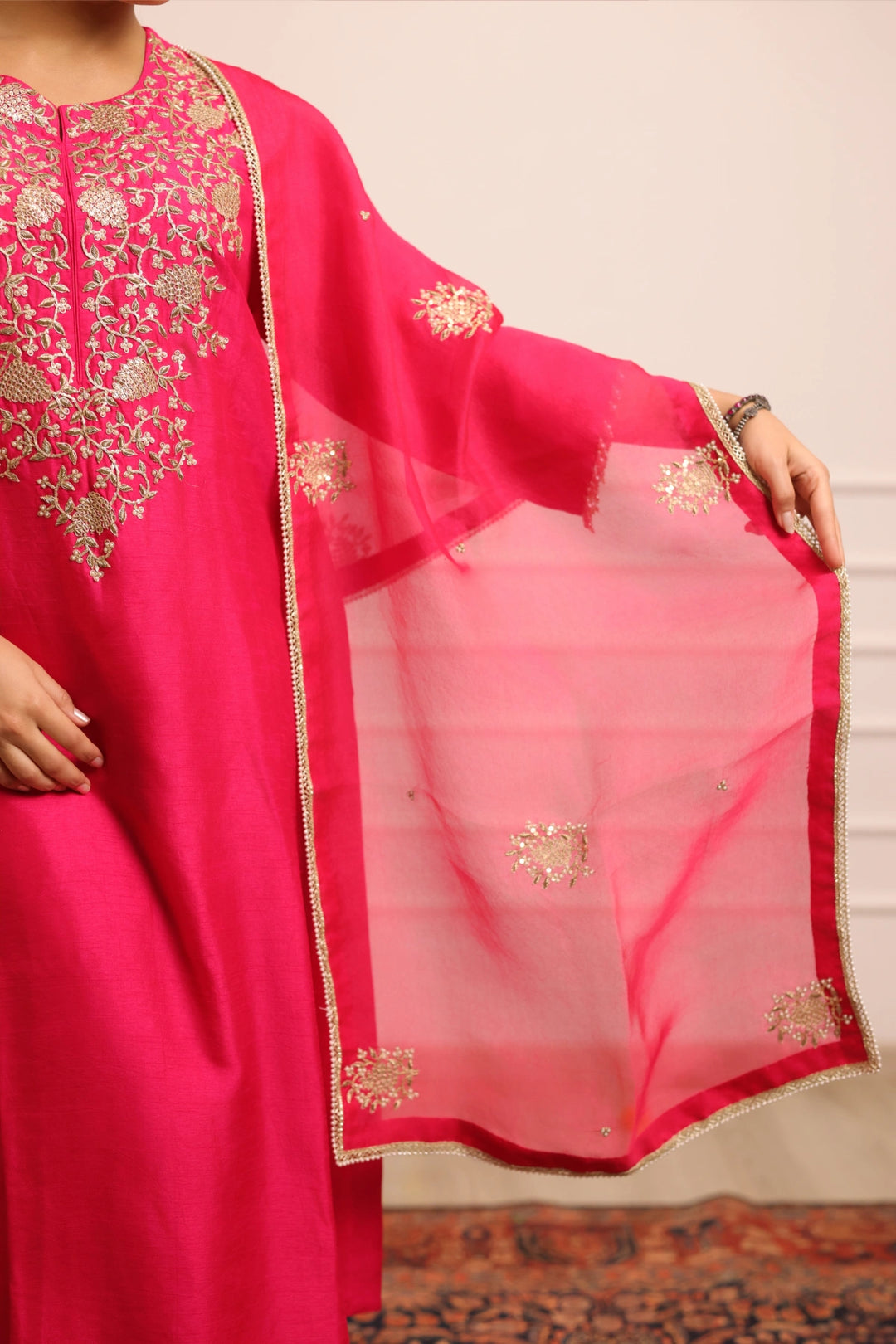 Noor Suit Set Rani Pink