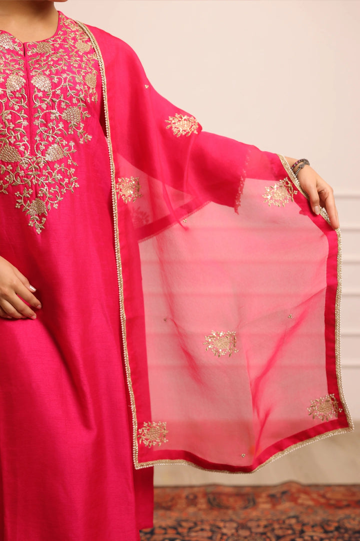 Noor Suit Set Rani Pink