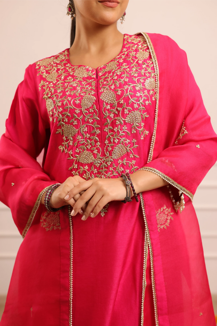 Noor Suit Set Rani Pink