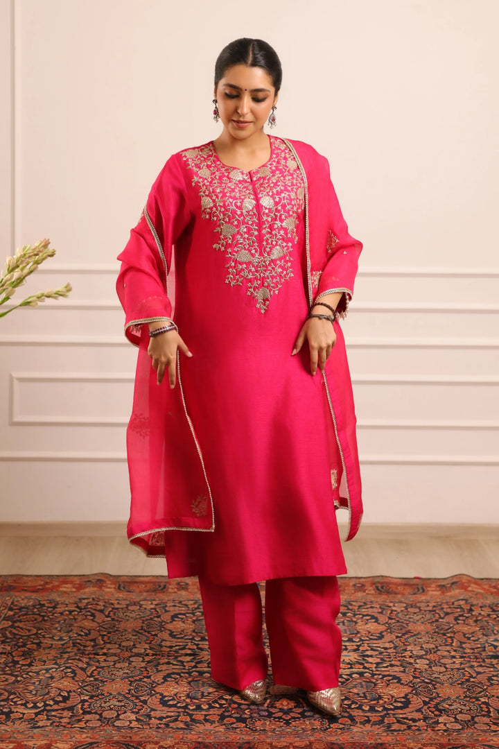 Noor Suit Set Rani Pink