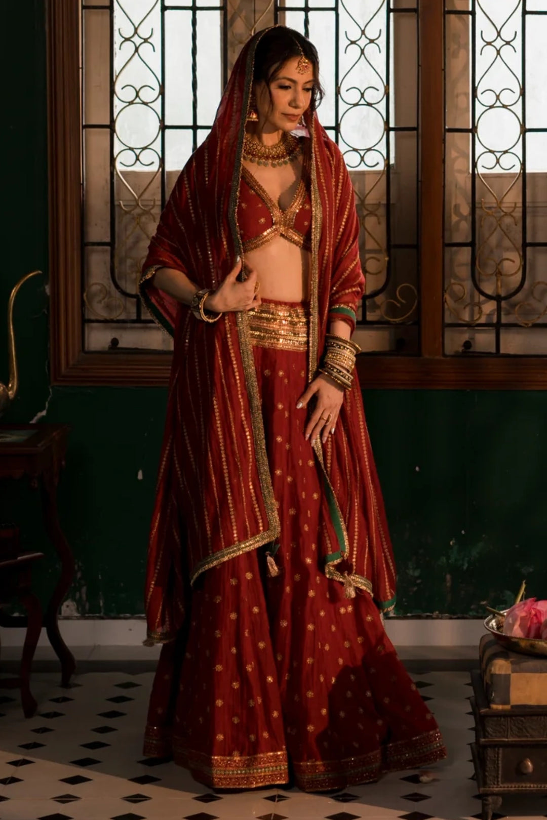 Brick red lehnega set