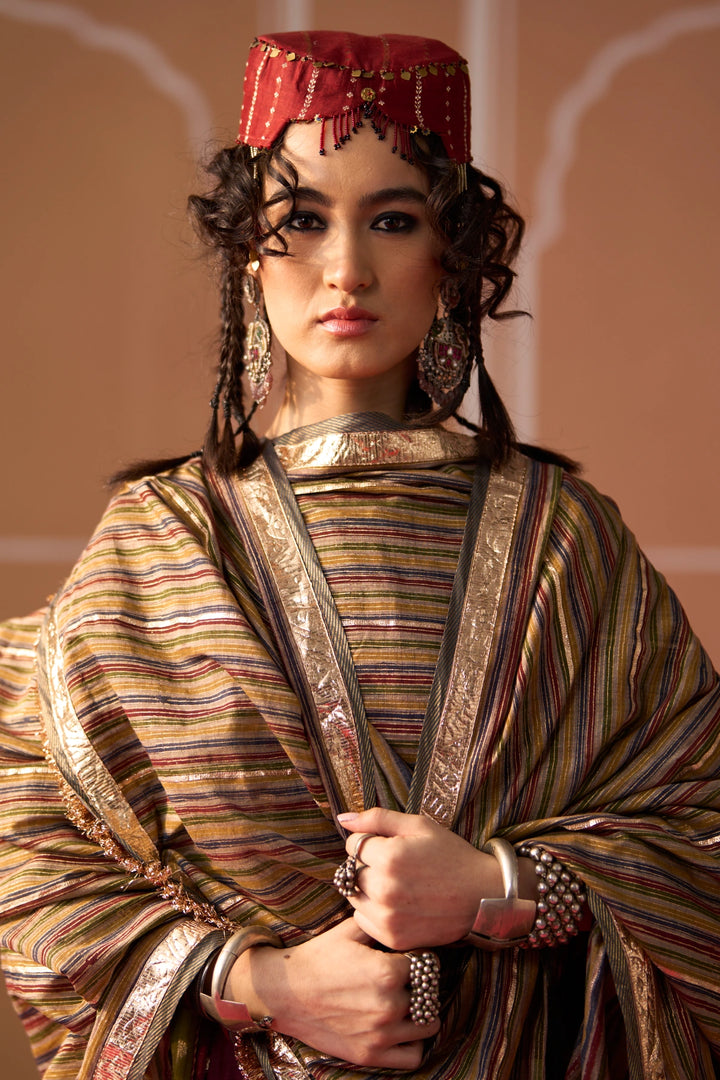 Niviya Dupatta