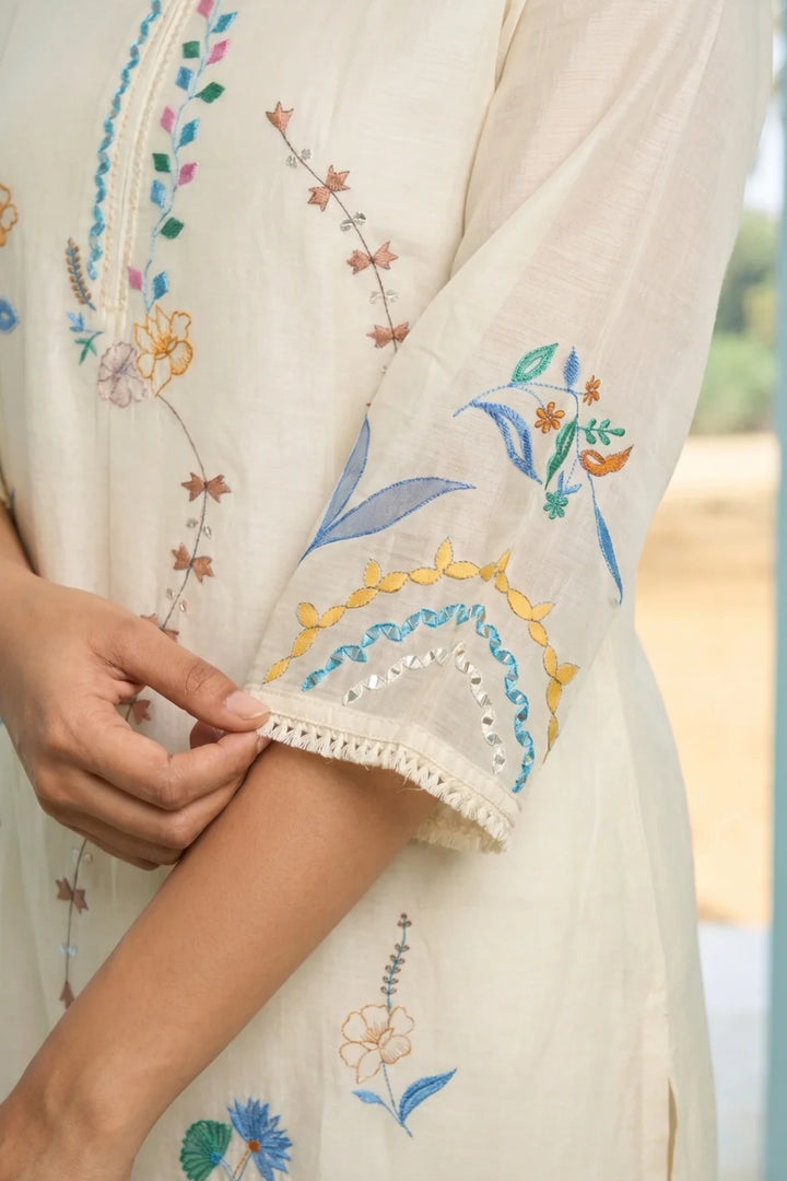 Ivory Applique and Cord Embroidered Kurta Set with Ombre Dupatta