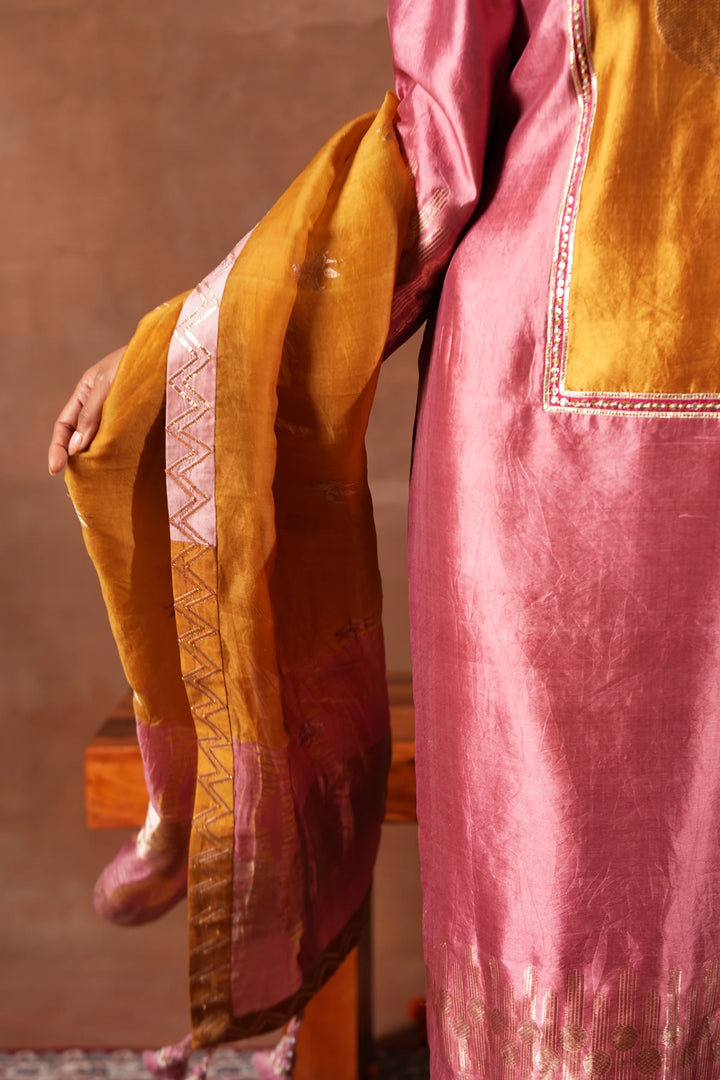 Banarasi Kurta Set