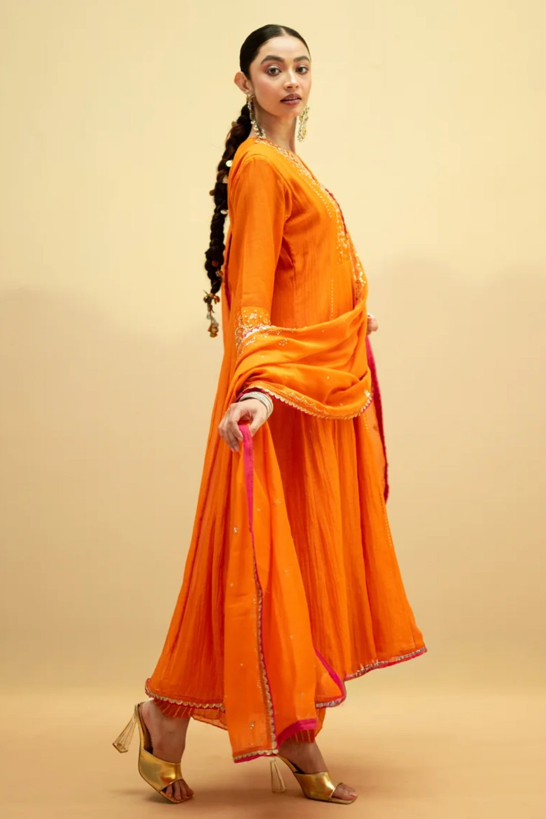 Taarini Mul Chanderi Anarkali Set