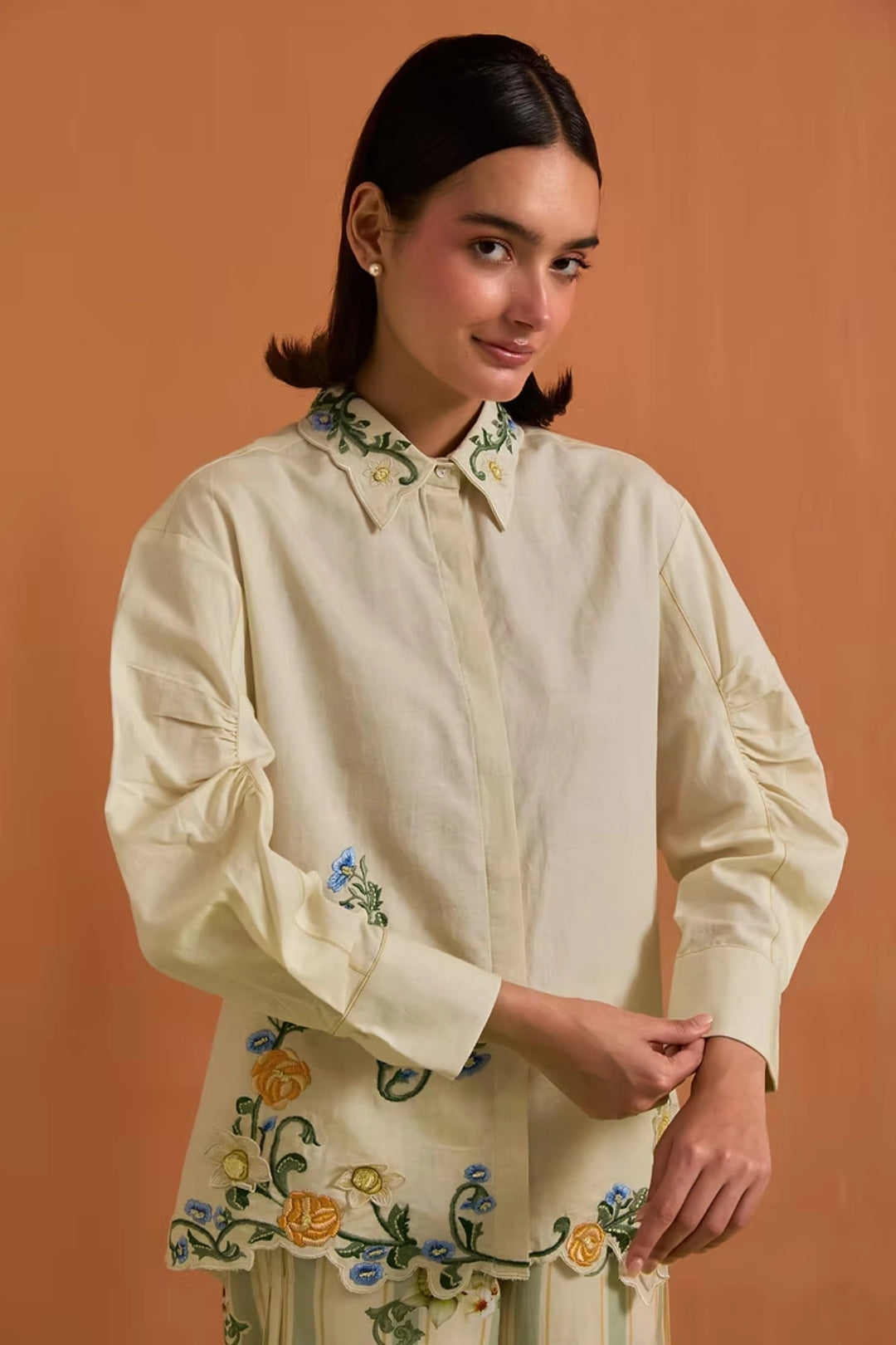 Aurelia Floral shirt and trouser set- Ivory