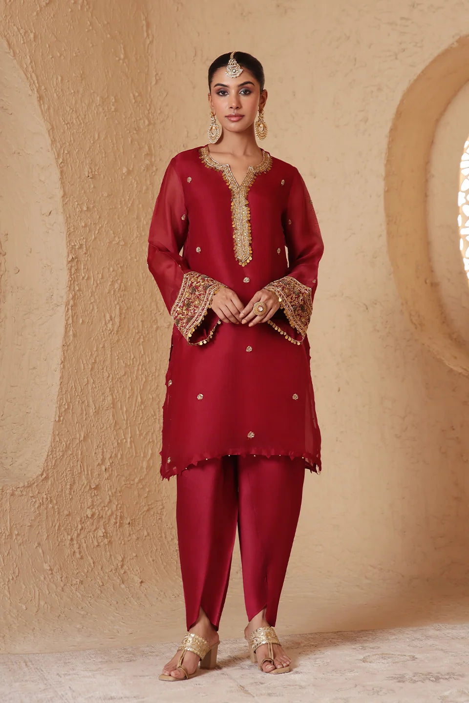 Zar-Rang Maroon Short Kurta Set
