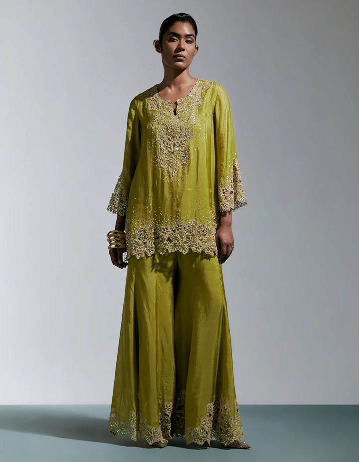 Ont 575 Set Henna