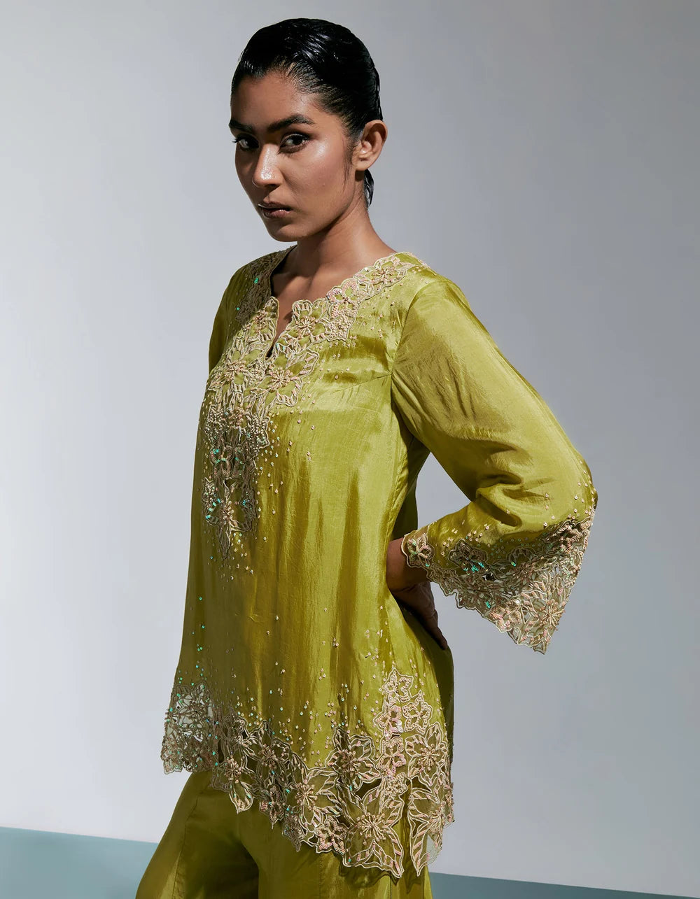 Ont 575 Set Henna