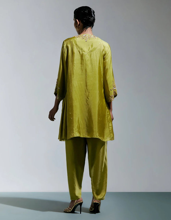 Ont 586 Set Henna