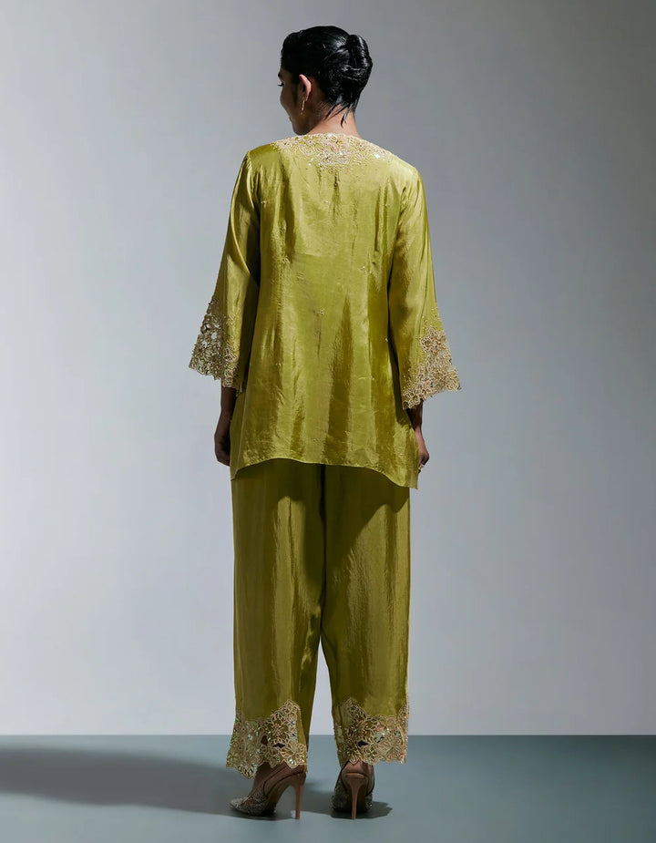 Ont 595 Set Henna