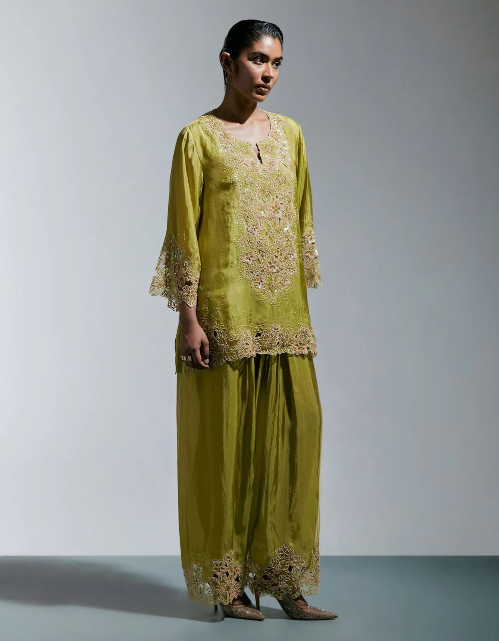 Ont 595 Set Henna