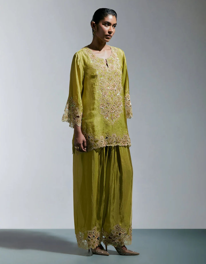 Ont 595 Set Henna