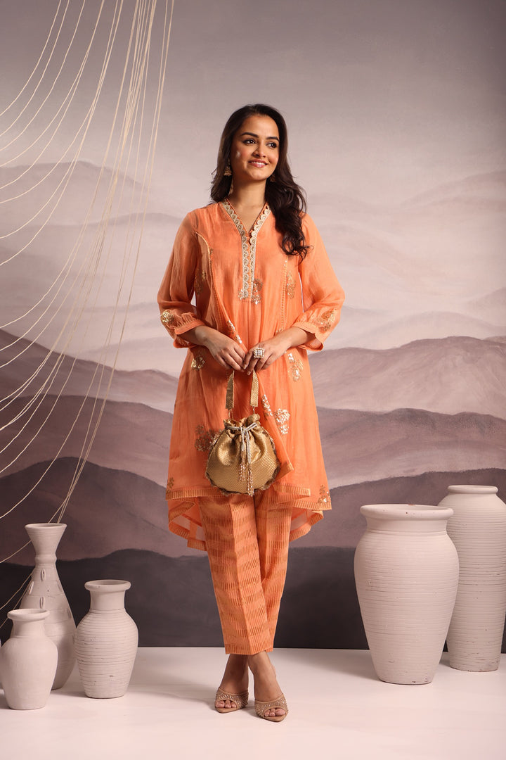 embroidered chanderi high-low kurta set