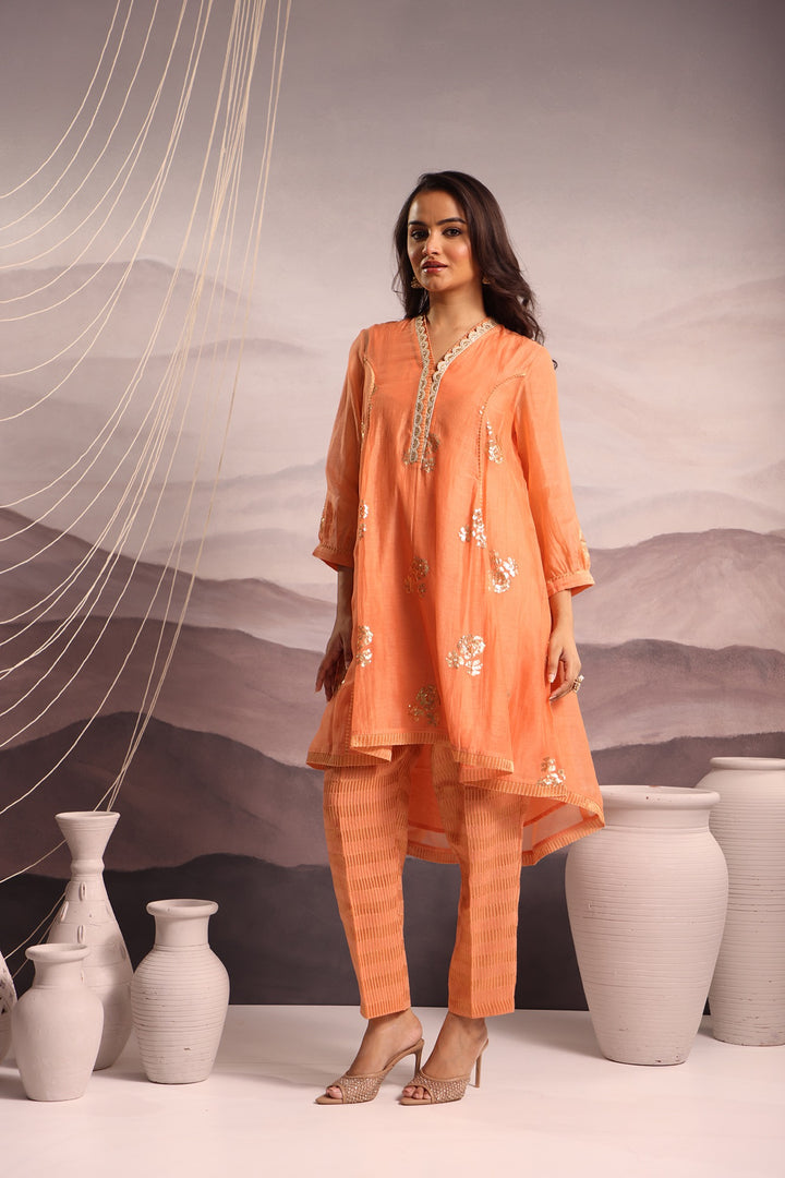 embroidered chanderi high-low kurta set