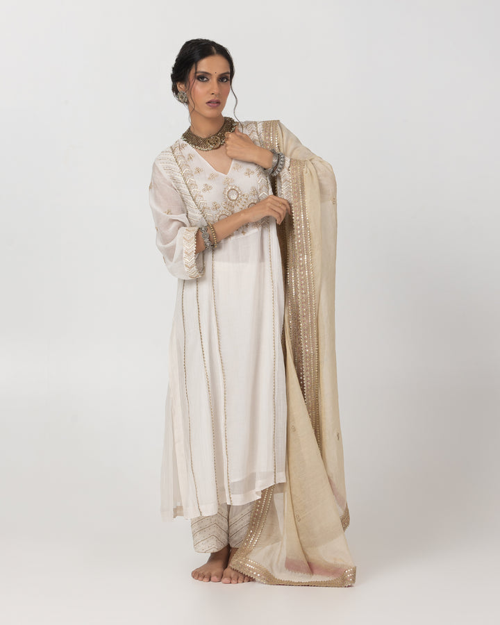 white chanderi mull embroidered kurta with cotton silk bottom and chanderi zari dupatta