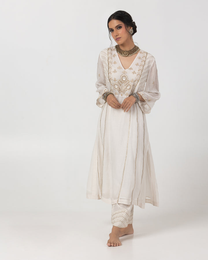 white chanderi mull embroidered kurta with cotton silk bottom and chanderi zari dupatta