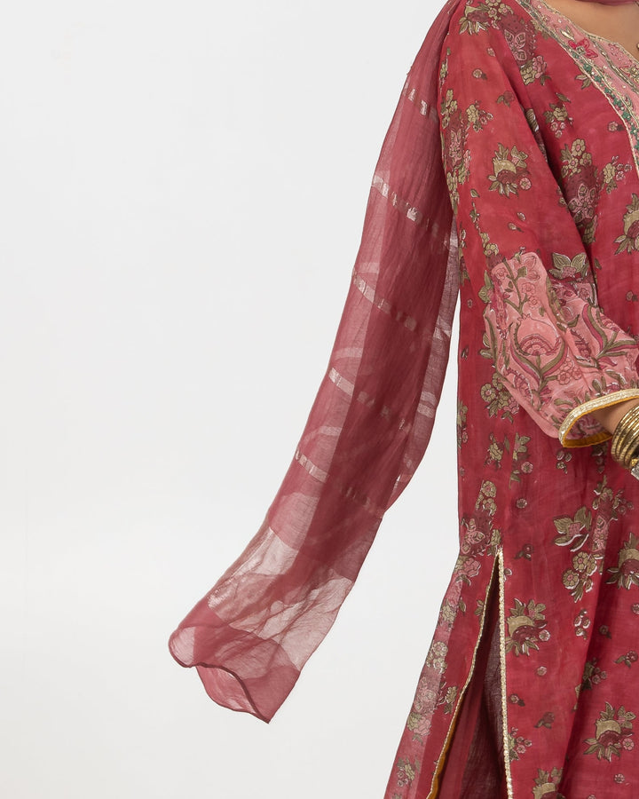 blush pink zari dupatta