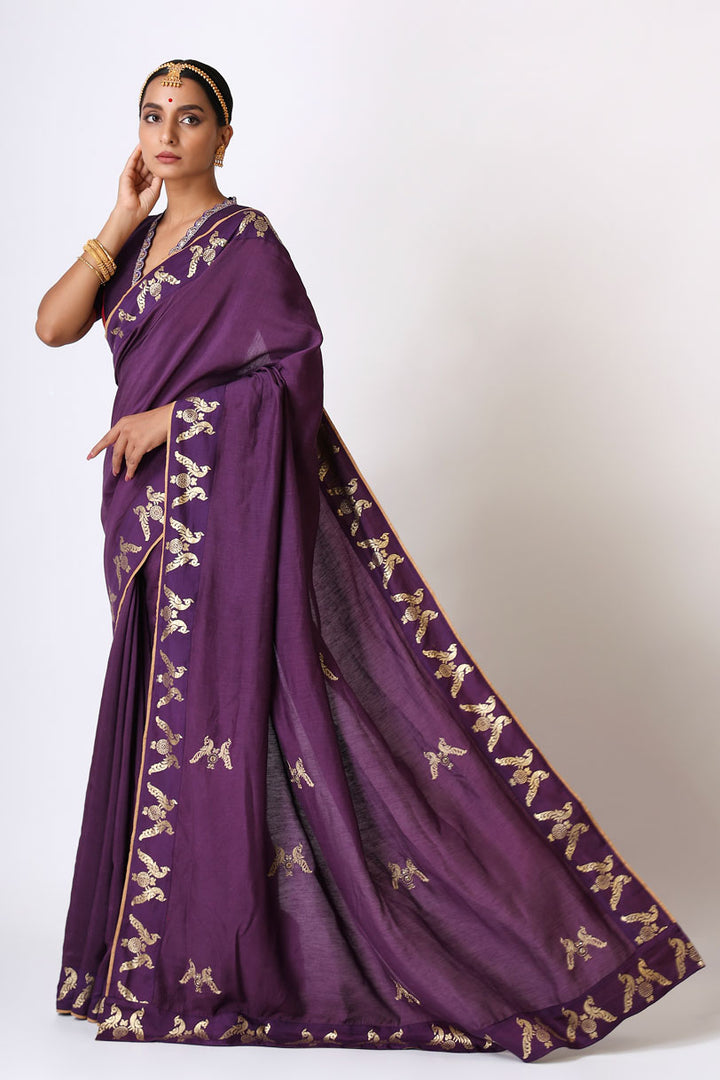 parteeti mayil embroidered saree