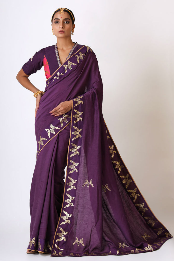 parteeti mayil embroidered saree