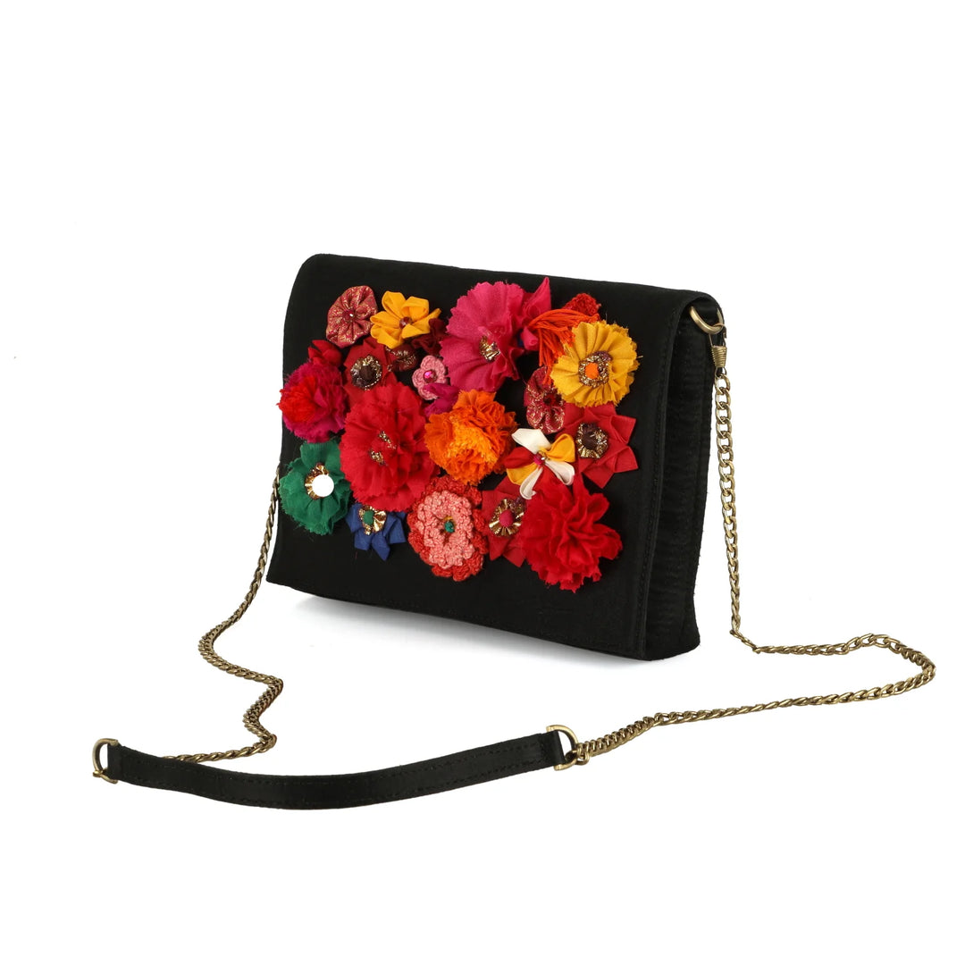 Black Phulwari Clutch