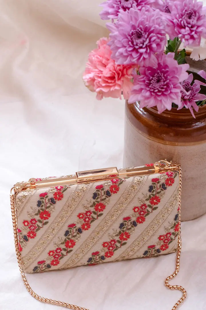 Resham Box Clutch