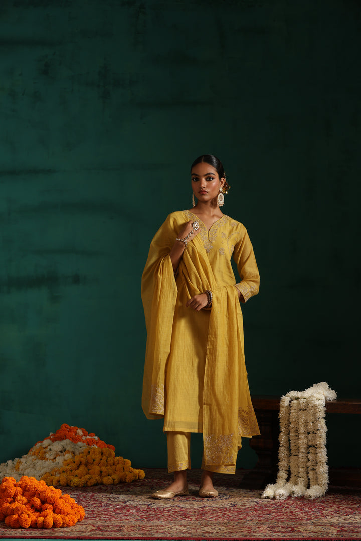 aaftab suit set - yellow