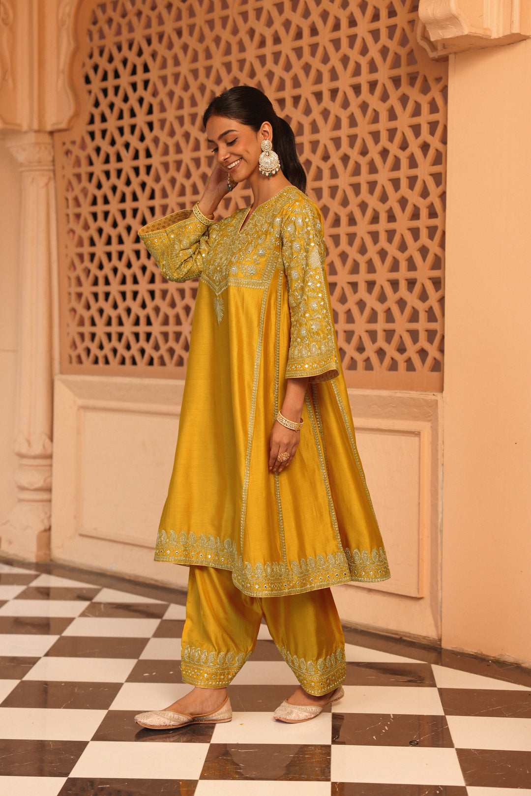 aiman-short knee length chauga with salwar and odhni