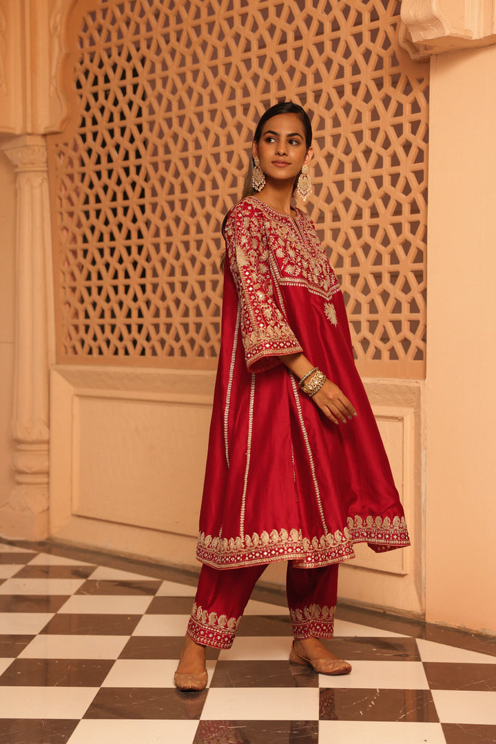 aiman-short knee length chauga with salwar and odhni