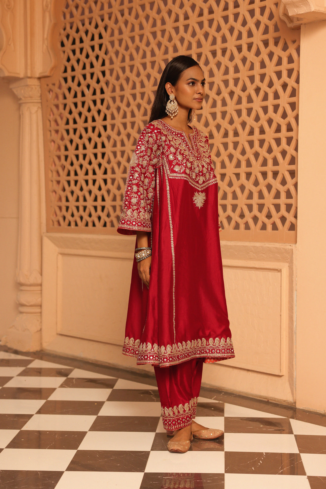 aiman-short knee length chauga with salwar and odhni