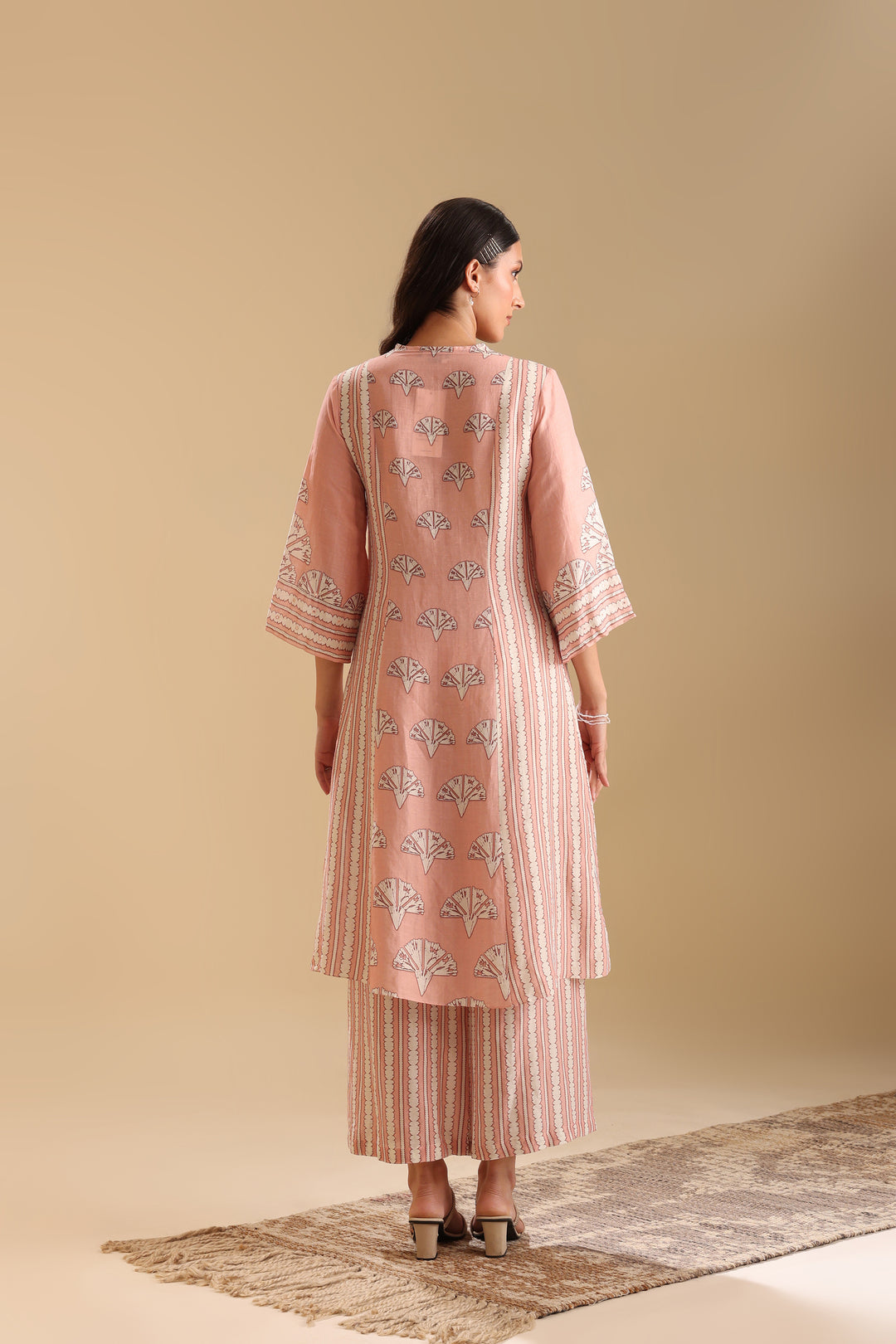 naqsh embellished kurta set