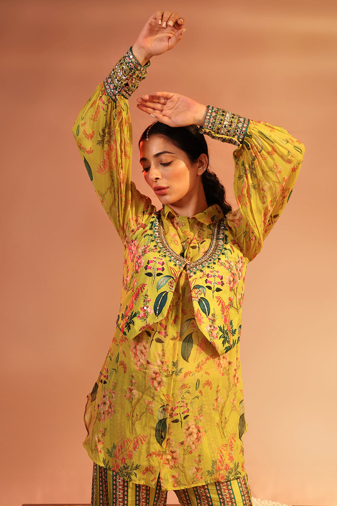 tamaya embroidered kurta set with jacket