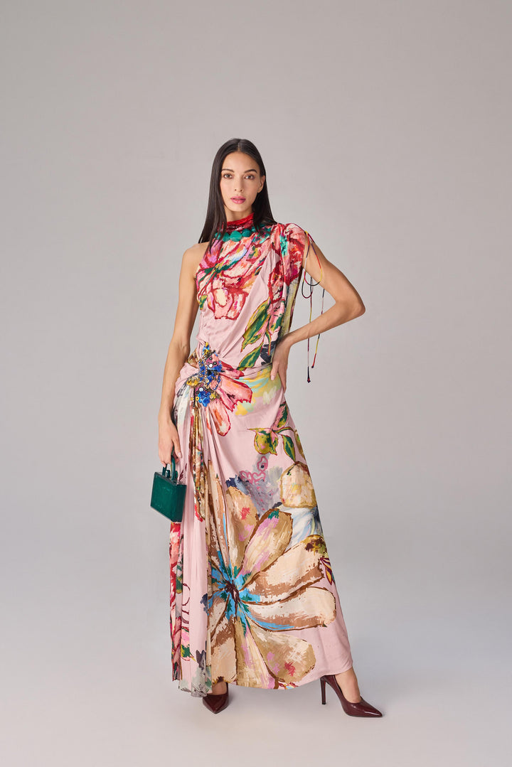 nargis dress