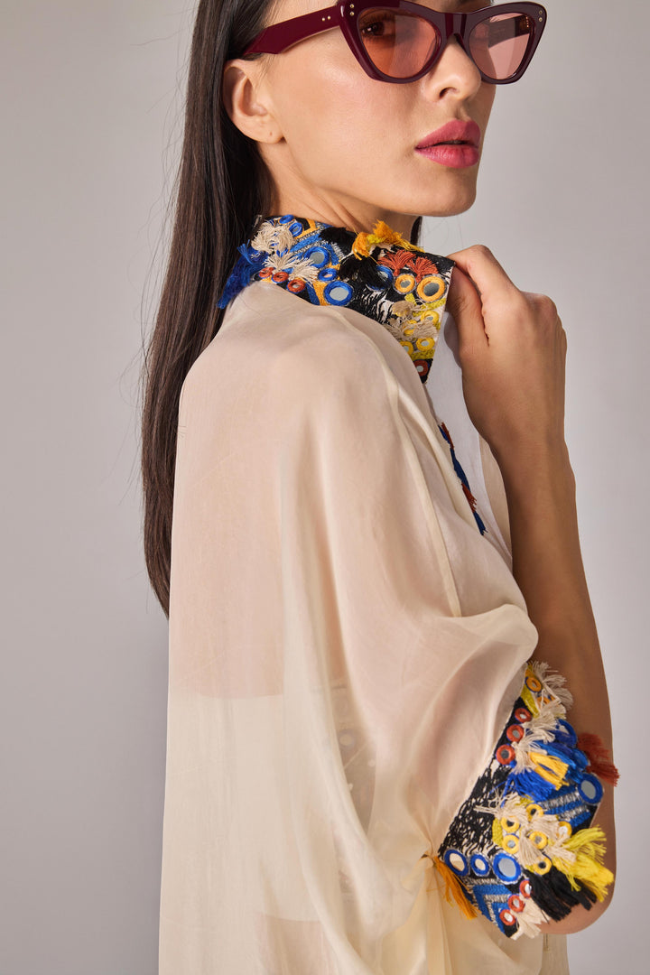 emilia shirt cape