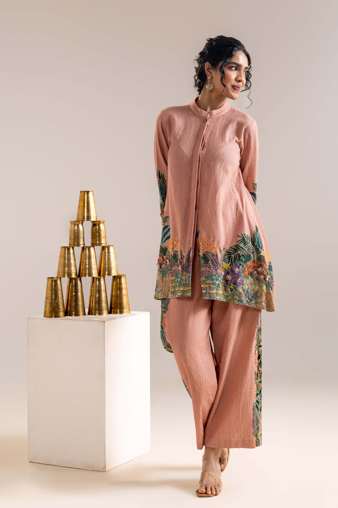 kiara embellished kurta set