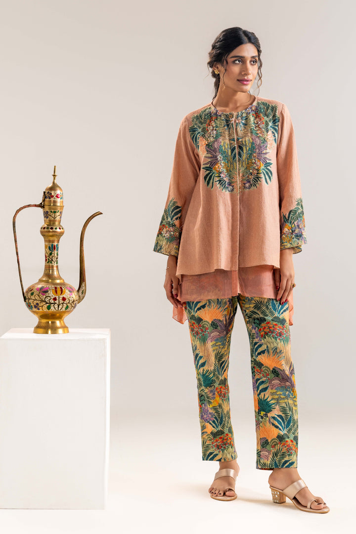 kiara embroidered kurta set