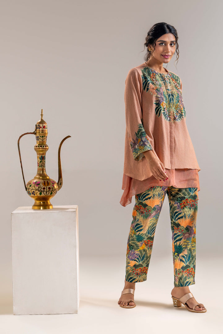 kiara embroidered kurta set