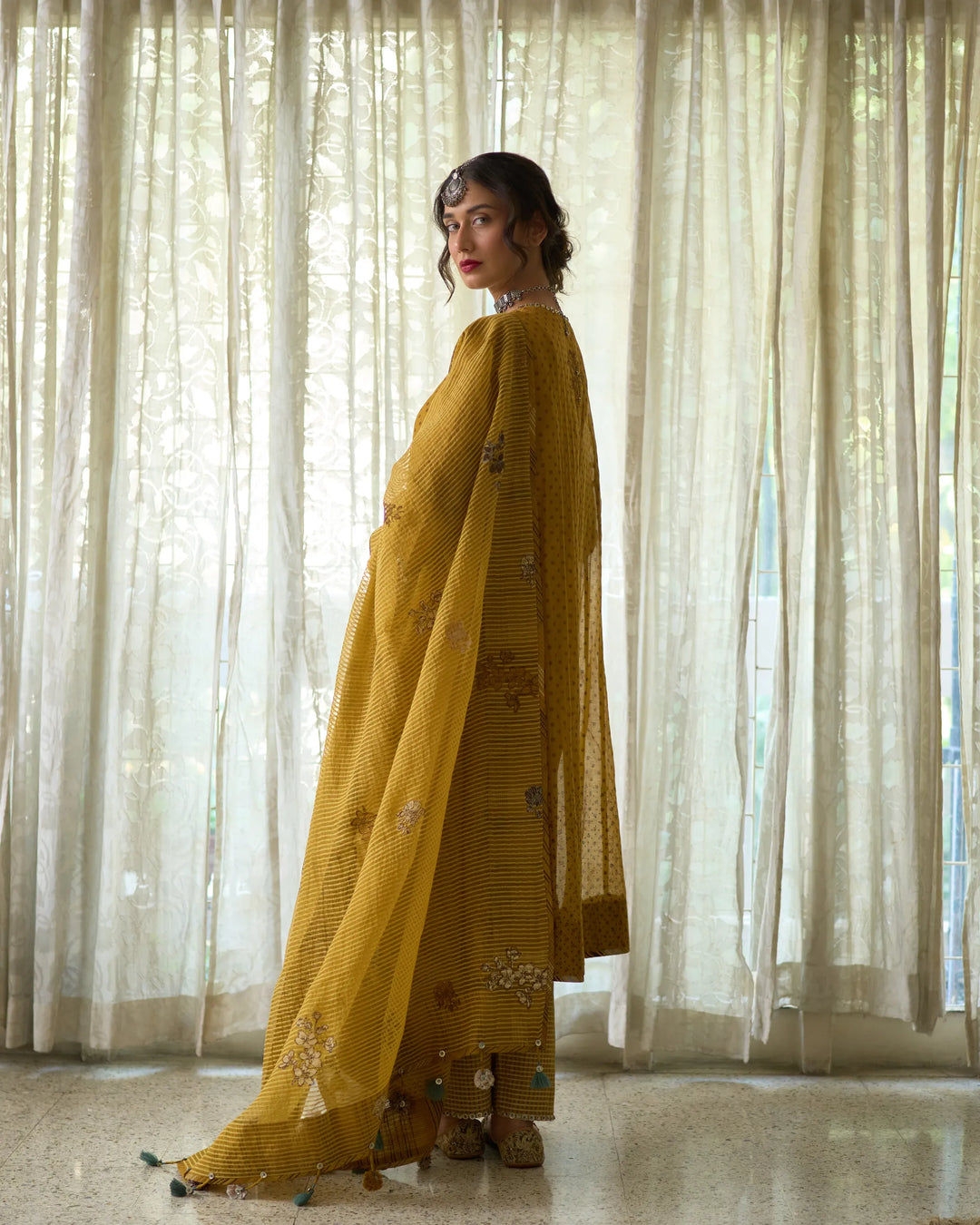 Nimi Dupatta