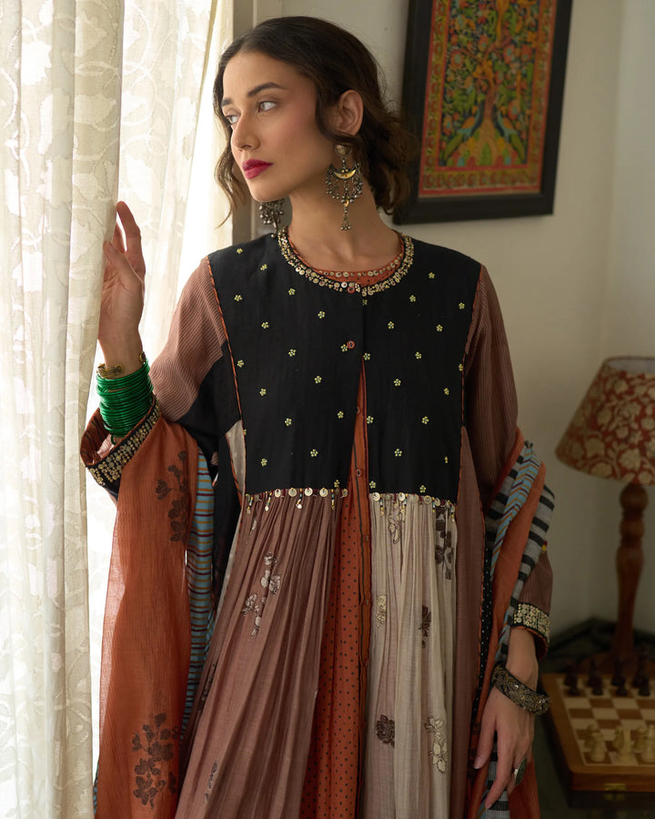 Aria Kurta