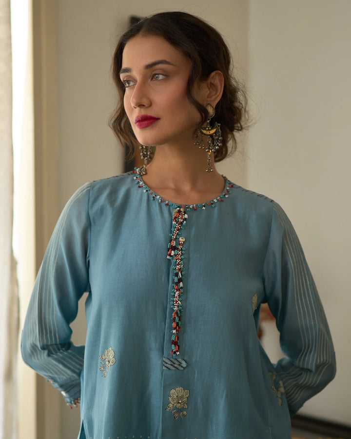 Chitra Kurta