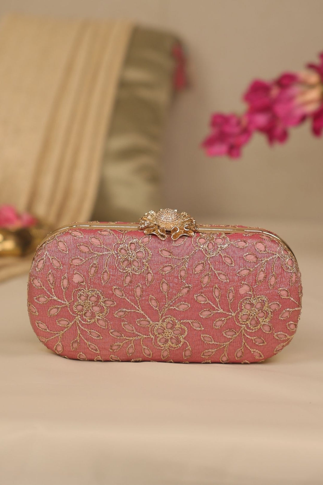tarang cutwork capsule clutch-pink