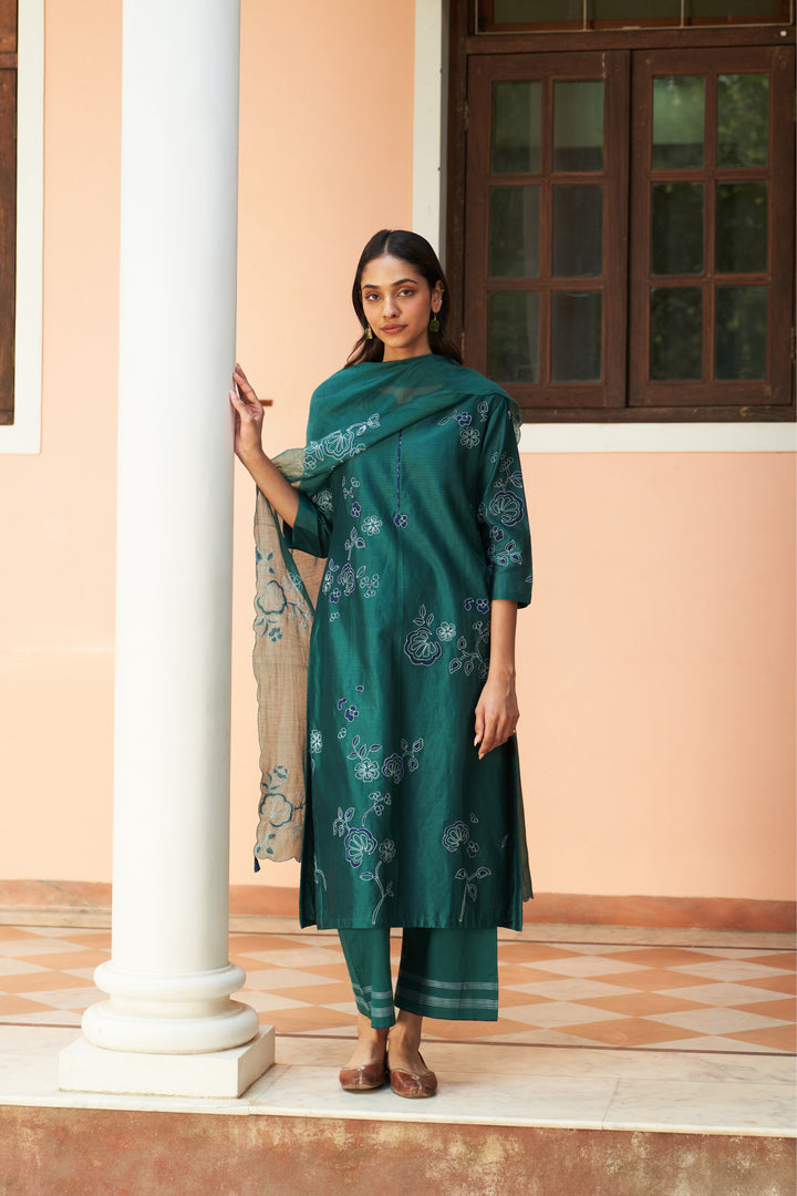 emerald floral embroidered kurta set