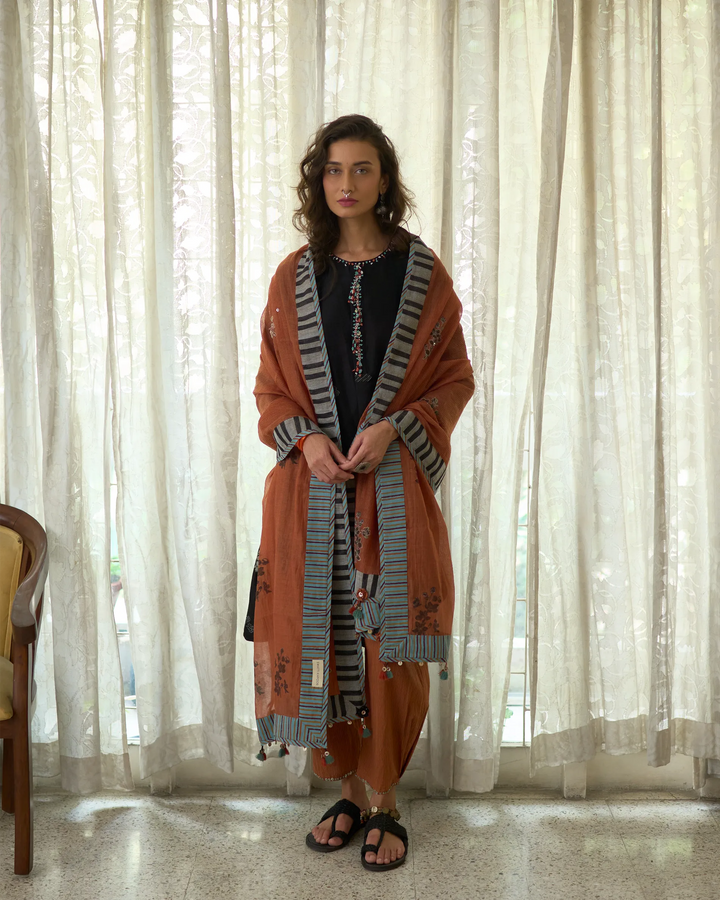 Kora Dupatta